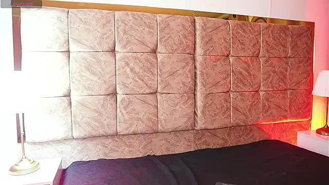 ashleyvalirya online show from 02/19/26, 03:46