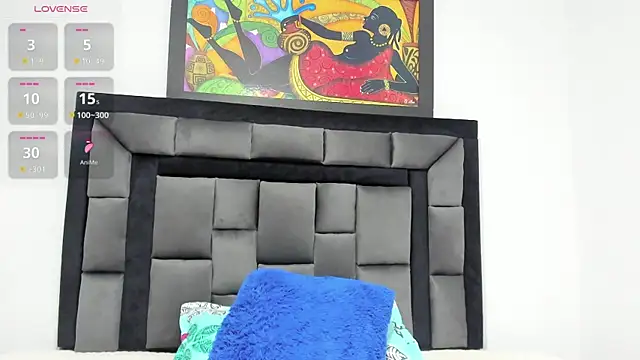 Snapshot of tatiana_valencia chatting on 01/24/25, 12:10 tatiana valencia online show from 01/24/25, 12:10