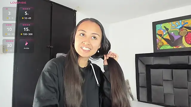 Snapshot of tatiana_valencia chatting on 02/26/25, 12:25 tatiana valencia online show from 02/26/25, 12:25