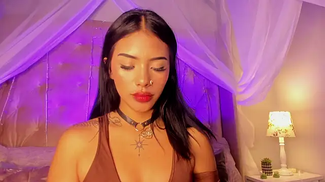 Snapshot of Giovanna_oliveira chatting on 01/07/25, 01:14 Giovanna oliveira online show from 01/07/25, 01:14