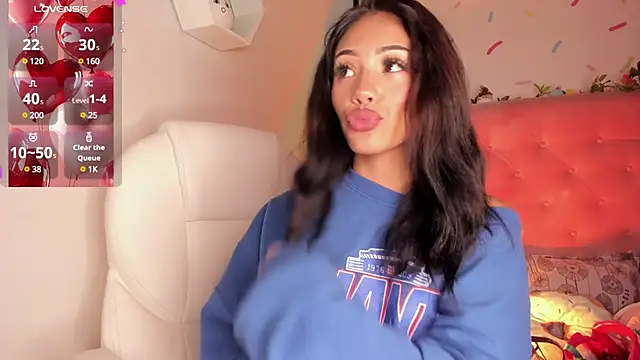 Snapshot of Giovanna_oliveira chatting on 02/20/25, 08:06 Giovanna oliveira online show from 02/20/25, 08:06