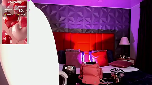 Snapshot of Giovanna_oliveira chatting on 03/06/25, 05:46 Giovanna oliveira online show from 03/06/25, 05:46