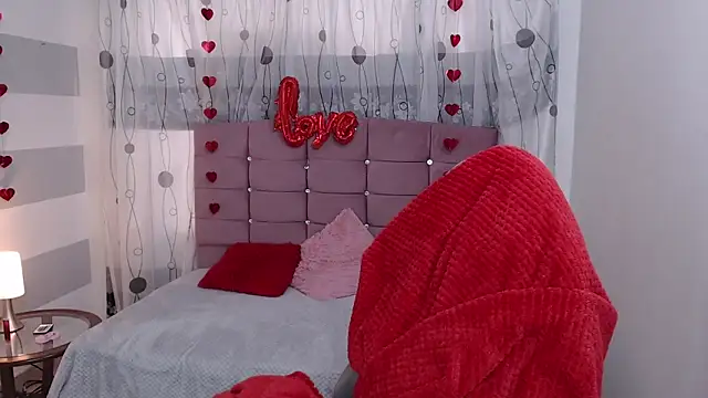 Snapshot of Afrodita_sg chatting on 02/26/25, 06:43 Afrodita sg online show from 02/26/25, 06:43