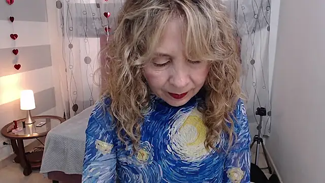 Snapshot of Afrodita_sg chatting on 03/19/25, 07:17 Afrodita sg online show from 03/19/25, 07:17