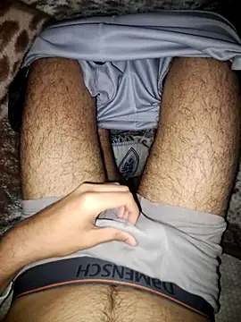 Snapshot of tall_nangu chatting on 12/19/25, 10:50 tall nangu online show from 12/19/25, 10:50