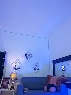 Snapshot of CampbelGinger chatting on 03/22/25, 11:32 CampbelGinger online show from 03/22/25, 11:32