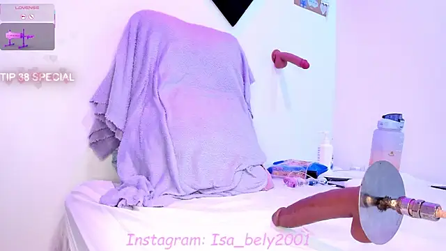 Isa belly online show from 02/26/25, 03:32