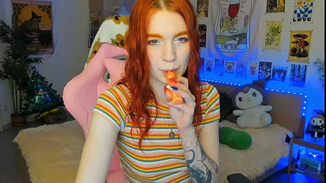 Snapshot of Sunny_Elly chatting on 01/03/25, 10:20 Sunny Elly online show from 01/03/25, 10:20