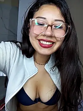 MishuColfer online show from 12/18/25, 02:50