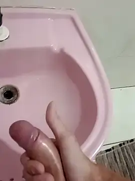 Snapshot of Pauzudoooootk chatting on 02/11/26, 12:48 Pauzudoooootk online show from 02/11/26, 12:48