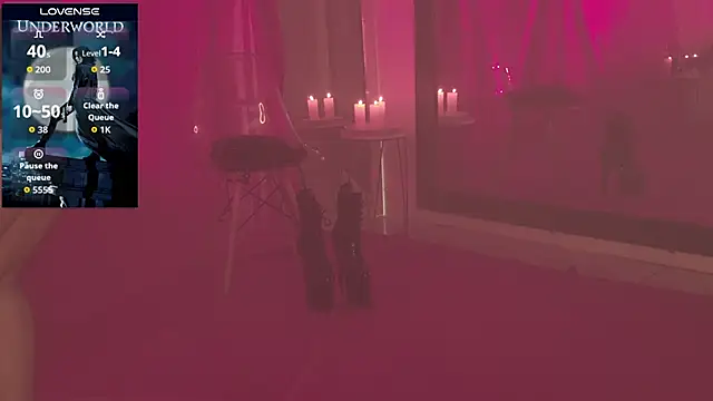 Alexa Miss online show from 10/31/25, 07:37