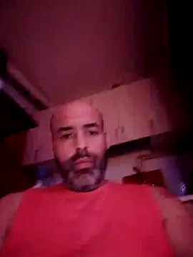 Snapshot of medioarabemediogypsi chatting on 09/19/25, 04:03 medioarabemediogypsi online show from 09/19/25, 04:03