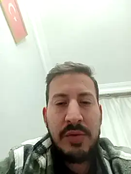 Snapshot of Karizmatikman chatting on 12/13/24, 10:55 Karizmatikman online show from 12/13/24, 10:55