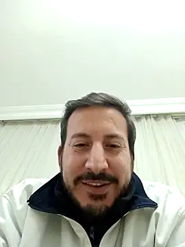 Snapshot of Karizmatikman chatting on 12/19/25, 07:43 Karizmatikman online show from 12/19/25, 07:43