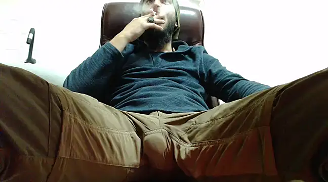 hardbigcock16 online show from 12/31/24, 09:42