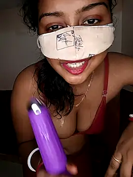 juhi06 online show from 05/28/26, 10:34