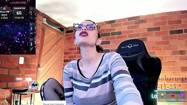 paulinabarnett- online show from 11/21/25, 03:38