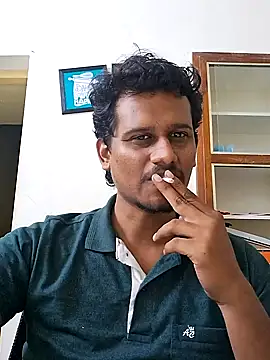 Snapshot of Long_Laster chatting on 12/04/24, 04:49 Long Laster online show from 12/04/24, 04:49