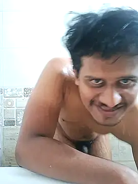 Snapshot of Long_Laster chatting on 12/20/24, 03:58 Long Laster online show from 12/20/24, 03:58