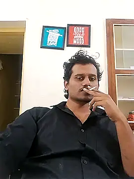 Snapshot of Long_Laster chatting on 12/26/24, 11:54 Long Laster online show from 12/26/24, 11:54