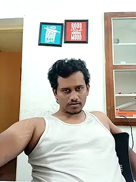 Snapshot of Long_Laster chatting on 01/06/25, 10:35 Long Laster online show from 01/06/25, 10:35