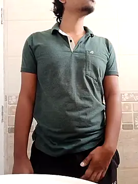 Snapshot of Long_Laster chatting on 01/15/25, 03:43 Long Laster online show from 01/15/25, 03:43