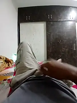 Snapshot of Long_Laster chatting on 02/08/25, 08:10 Long Laster online show from 02/08/25, 08:10