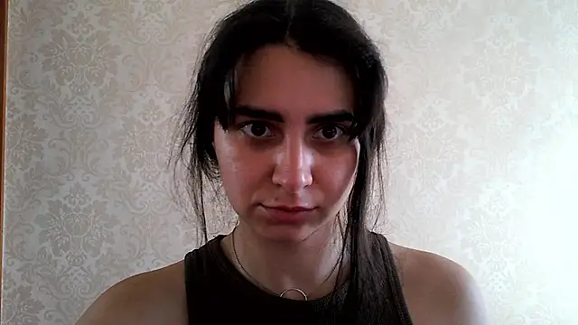 Snapshot of Kashtanka_ chatting on 10/07/25, 05:04 Kashtanka online show from 10/07/25, 05:04