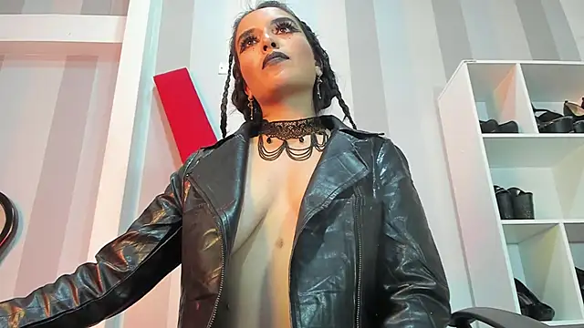 MeliizaQueen online show from 02/08/25, 12:06