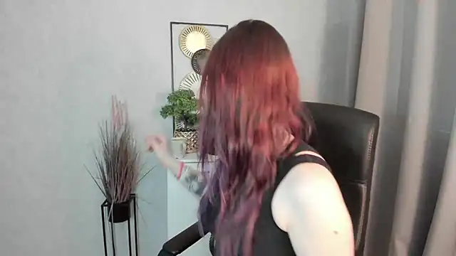 emmaxDelight online show from 03/24/26, 06:29