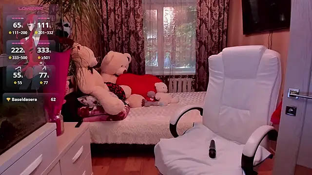 Snapshot of Viki__love__ chatting on 08/02/26, 02:26 Viki love online show from 08/02/26, 02:26