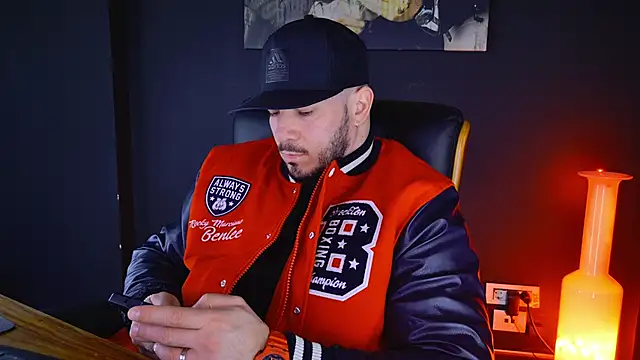 AngeloEric online show from 02/04/25, 08:24