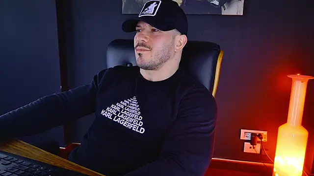 AngeloEric online show from 02/11/25, 09:53