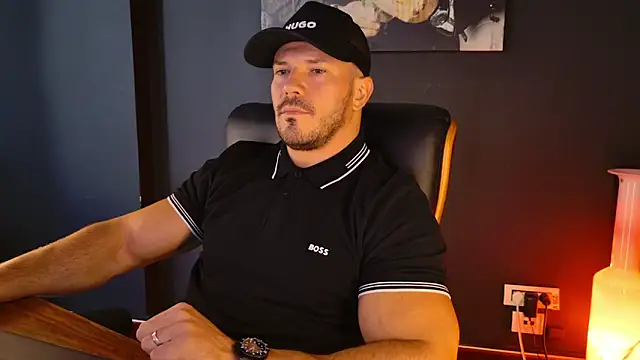 AngeloEric online show from 09/28/25, 09:03