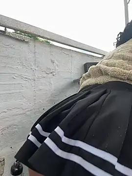 Snapshot of bella__honey chatting on 02/03/25, 10:21 bella honey online show from 02/03/25, 10:21