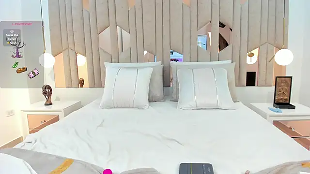 im gaby  online show from 02/01/25, 03:30