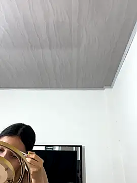 lilithTeen1  online show from 11/21/25, 09:57