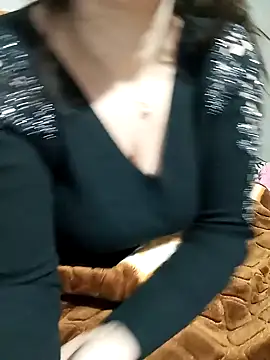 jijijoudia online show from 01/20/25, 07:04