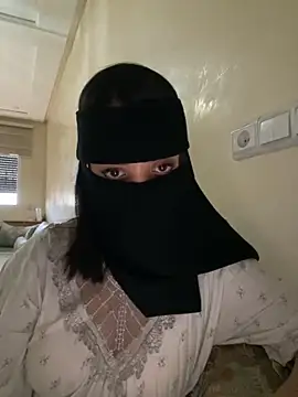 jijijoudia online show from 09/20/25, 04:41