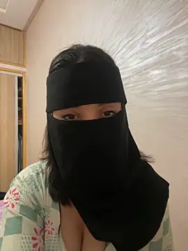 jijijoudia online show from 10/06/25, 01:03