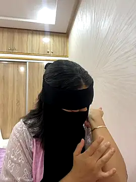 jijijoudia online show from 10/06/25, 10:40