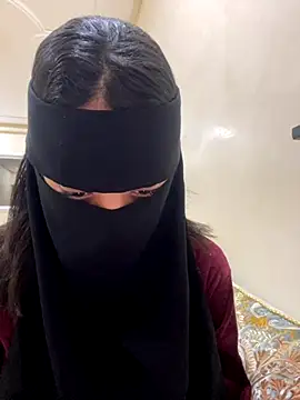 jijijoudia online show from 11/07/25, 07:41