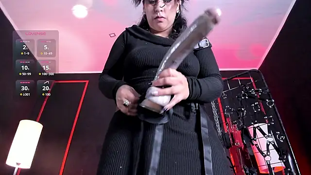 Carolina Arias online show from 03/13/26, 08:15