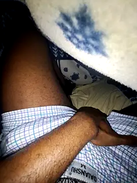 Snapshot of RovingAlcove chatting on 03/11/26, 04:57 RovingAlcove online show from 03/11/26, 04:57