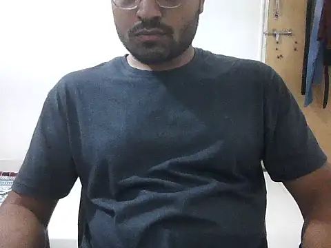 Snapshot of WildDick0007 chatting on 12/28/24, 05:25 WildDick0007 online show from 12/28/24, 05:25