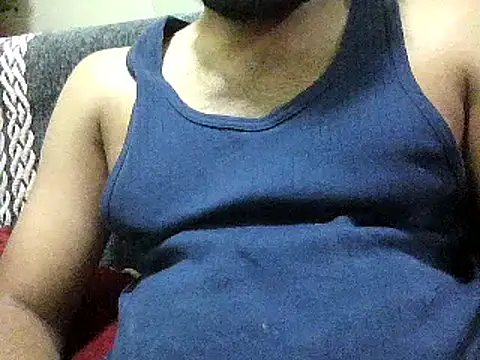 Snapshot of WildDick0007 chatting on 03/12/25, 05:17 WildDick0007 online show from 03/12/25, 05:17