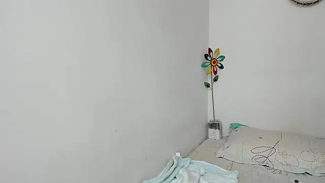 electra hunt online show from 12/08/24, 05:44