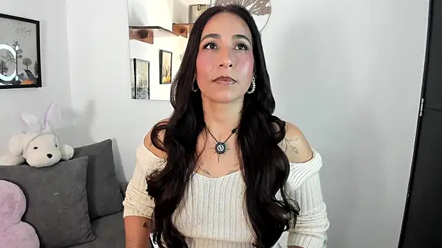 electra hunt online show from 06/24/26, 12:53