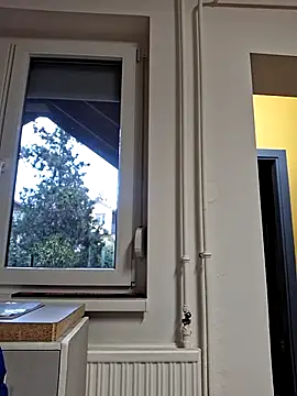 Snapshot of allinqueen chatting on 10/22/25, 02:50 allinqueen online show from 10/22/25, 02:50