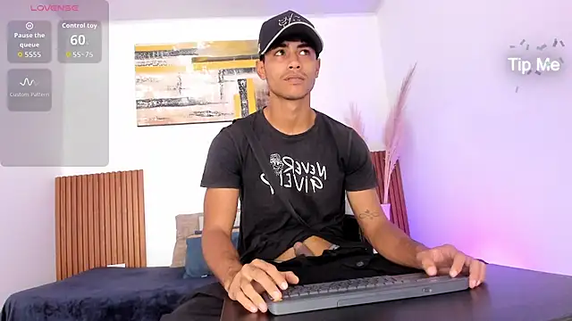 zander 2120 online show from 02/06/26, 01:14